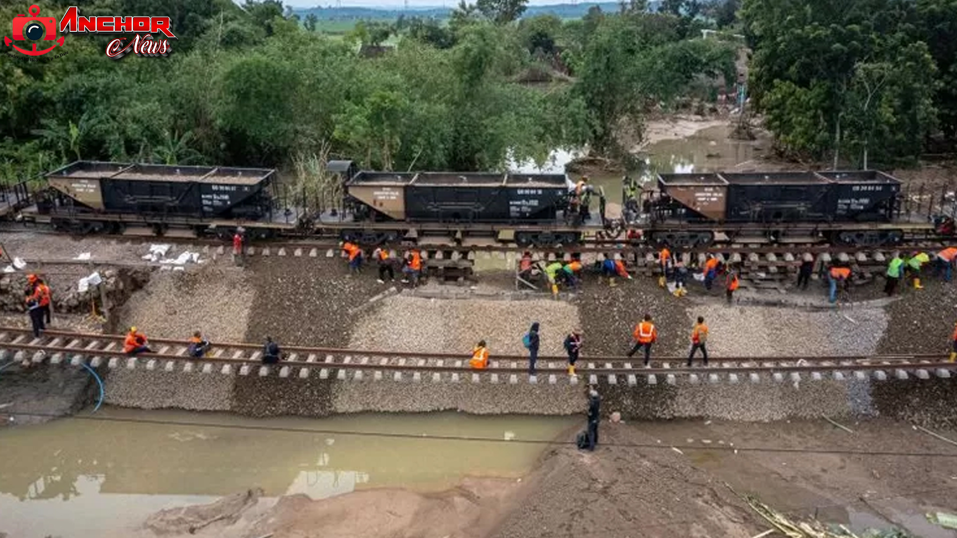 Banjir Grobogan: 1200 Penumpang Kereta Api Batalkan Perjalanan